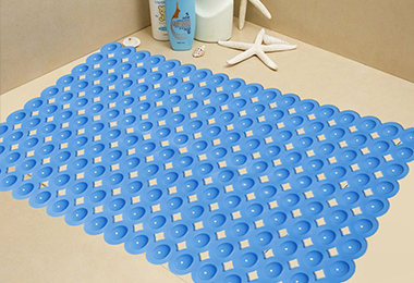 PVC Crystal Beads Anti-Slip Bath Mats With Suction Cup